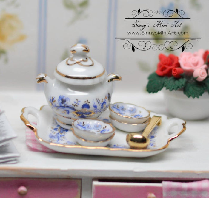 1:12 Dollhouse Miniature Gold Blue Onion Soup Set/Miniature Kitchenware RP 1.643/5