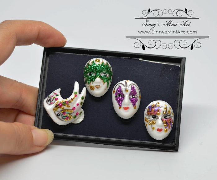 1:12 Dollhouse Miniature Porcelain Mardi Gras Mask Set (4 Pieces) RP 1.605/6