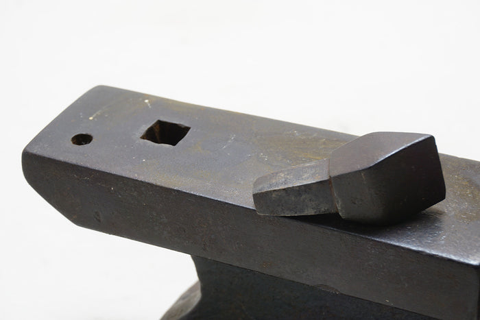 BEAUTIFUL HANDFORGED RAILROAD TRACK ANVIL WITH 'HOT CUT'