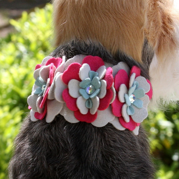 BLOSSOM FLOWER DOG COLLAR