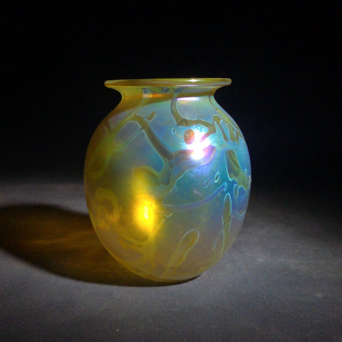 Vintage Robert Eickholt Iridescent Art Glass Vase with Swirl Design