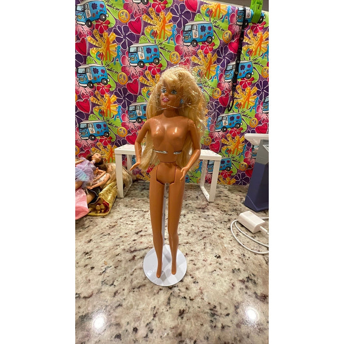 Mattel Barbie Skipper Doll #32 Blue Earrings Nude Fashion Doll