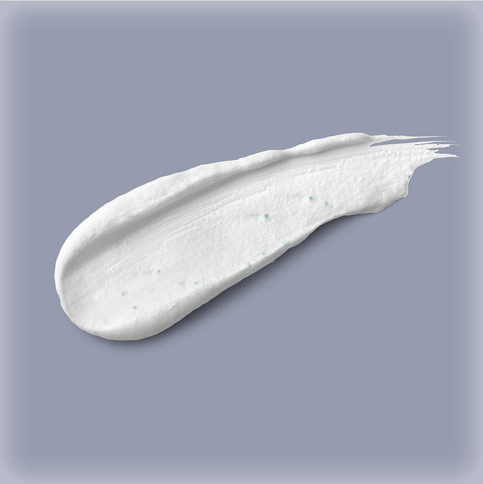 paste-form texture suitable for daily use on acne-prone facial skin