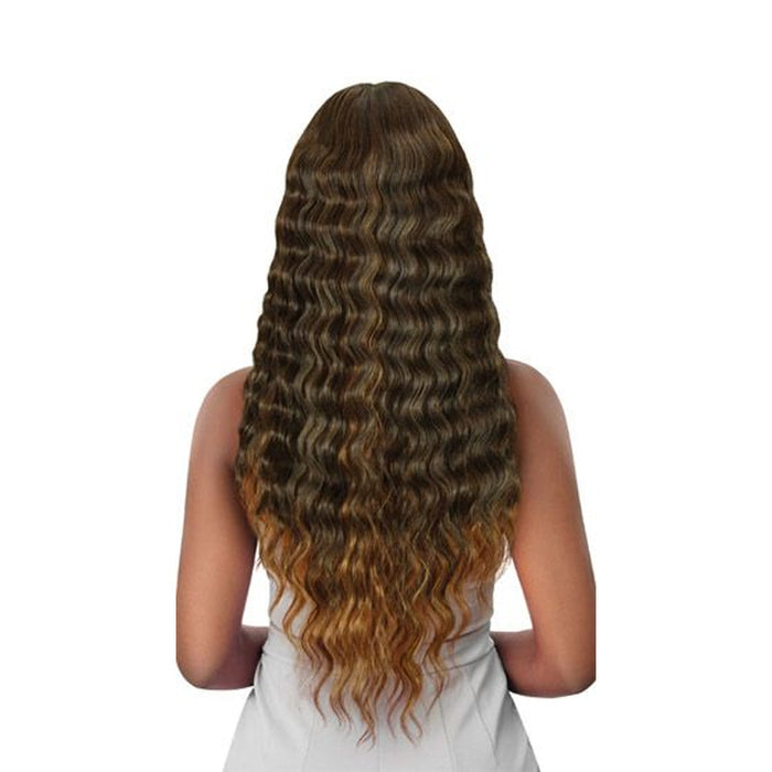 OUTRE 28 inch lace front wig long wavy brown to honey blonde ombre hairstyle back view on model