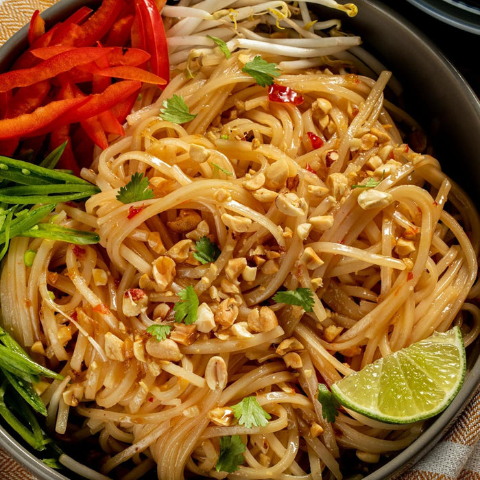 multi-use versatility: stir fry, dip, dressing, marinade, and noodle sauce